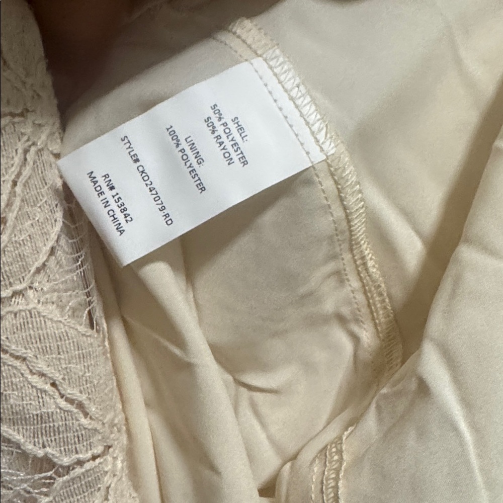 MELLODAY Cream Long Sleeve Dress with Lace Detail - Picture 4 of 6
